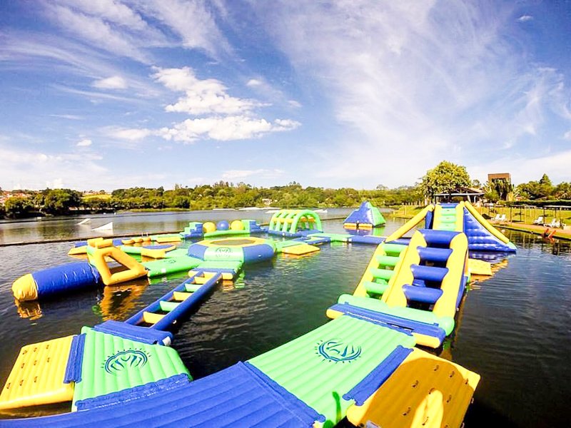 Bouncia  Array image770