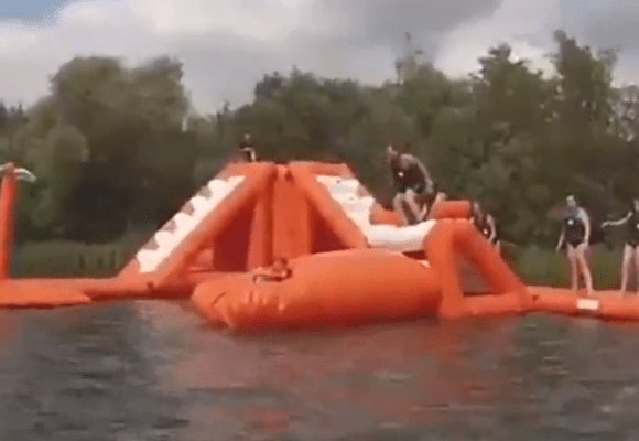 Bouncia  Array image377