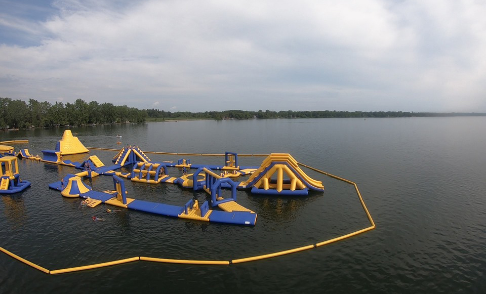 Bouncia  Array image550