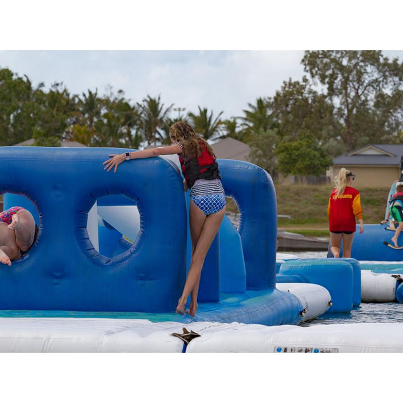 Bouncia TUV Certified New Inflatable Water Obstacle