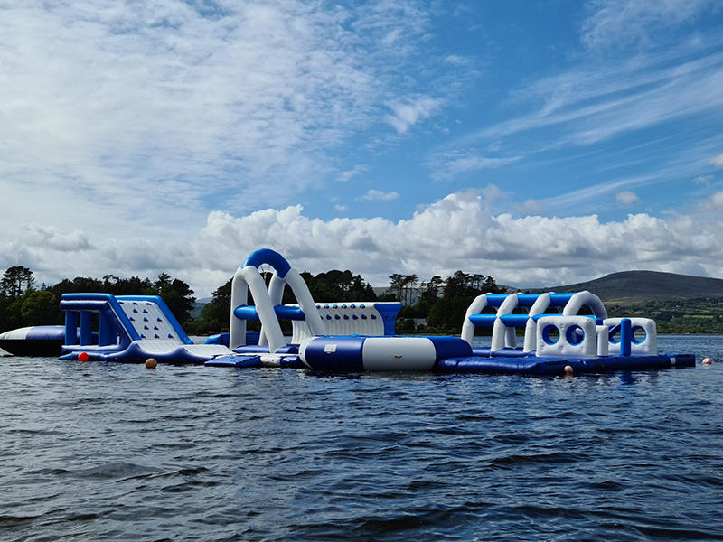 45 Capacity Water Park Games Floating / Inflatable Water Obstacle Course