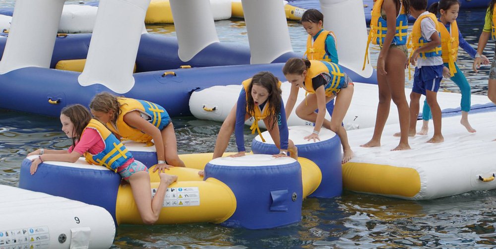 inflatable pool obstacle