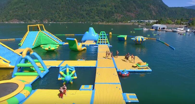certificated big inflatable water park customized for adults