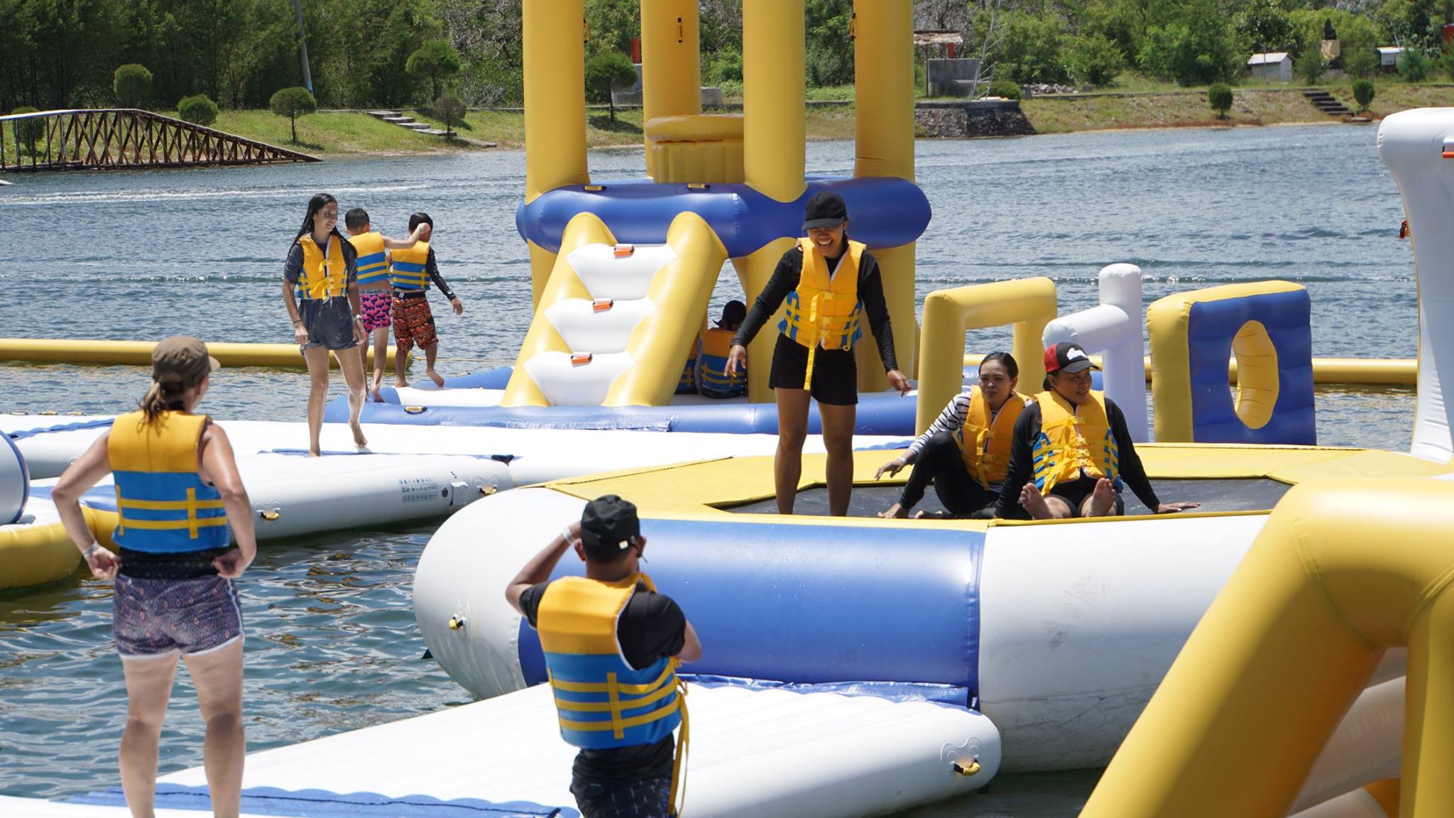 game outdoor inflatable water park customized for lake Bouncia-22